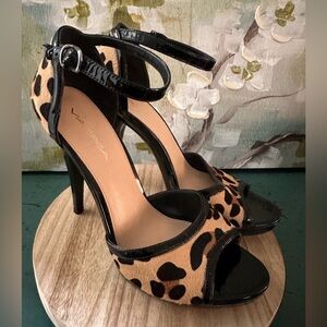 VIA SPIGA Cheetah Print Heels size 9M GUC